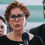 Moraes nega suspensão de processo contra Carla Zambelli 