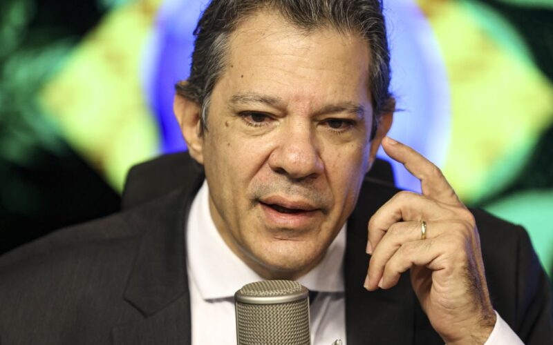 “Não vemos problema em corrigir rota”, diz Haddad