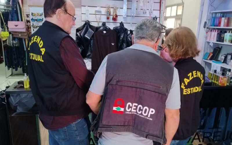 Operação com a participação da Fazenda apreende milhares de roupas e calçados piratas na Grande Florianópolis