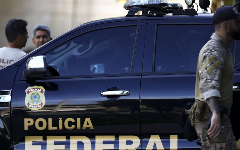 Operação da PF investiga evasão de divisas e lavagem de dinheiro