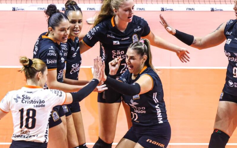 Osasco garante título da Superliga Feminina de vôlei