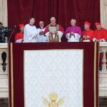 Papa Leão XIV pede paz e lembra Francisco: “ajudem a construir pontes”