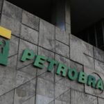 Petrobras anuncia novos poços e retomada de fábricas de fertilizantes