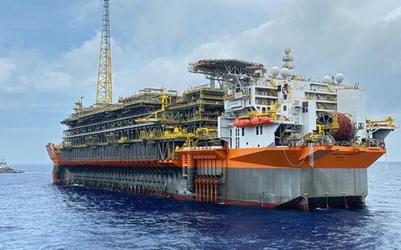 Petrobras descobre óleo de qualidade na Bacia de Santos