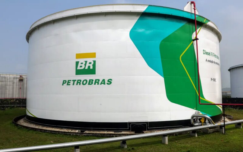 Petrobras reduz preço do diesel para as distribuidoras