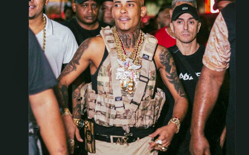Polícia prende cantor MC Poze do Rodo no Rio de Janeiro