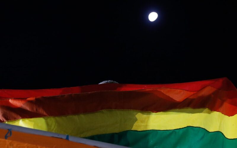 População LGBTQIA+ pode usar ata notarial para provar ataques virtuais