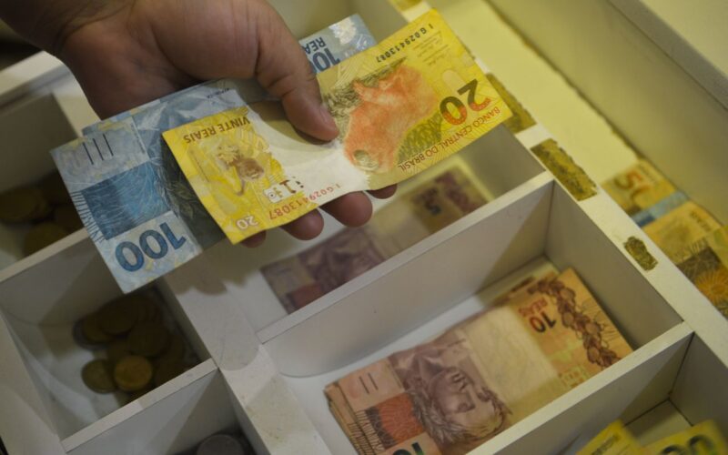 Portabilidade de consignado para CLT entre bancos começa a valer