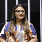 Projeto aumenta pena para crime de estelionato cometido contra maior de 60 anos – Notícias