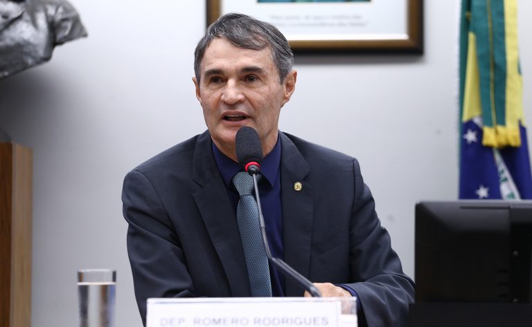 Projeto cria exigência de entrega rigorosa de produtos comprados pela internet - Notícias
