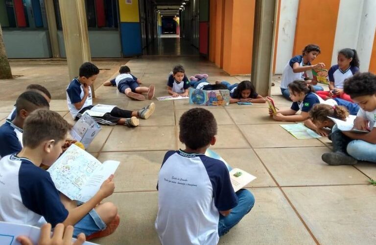 Projeto cria política contra violência nas escolas – Notícias