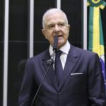 Projeto exige autorização para o exercício da atividade de formulação de combustíveis – Notícias