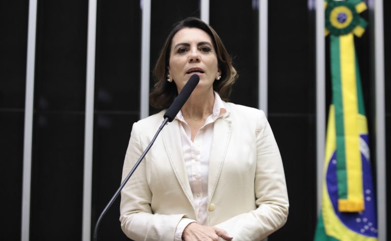 Projeto obriga empresa de telecomunicação a adotar mais transparência junto ao consumidor - Notícias
