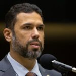 Projeto obriga escolas a capacitarem professores em primeiros socorros de saúde mental – Notícias