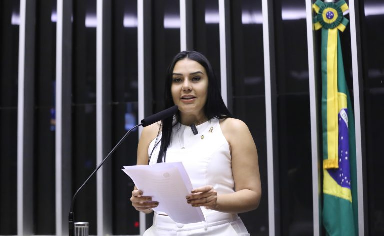 Projeto obriga hospitais a oferecerem salas especiais para mulheres que sofreram aborto espontâneo - Notícias