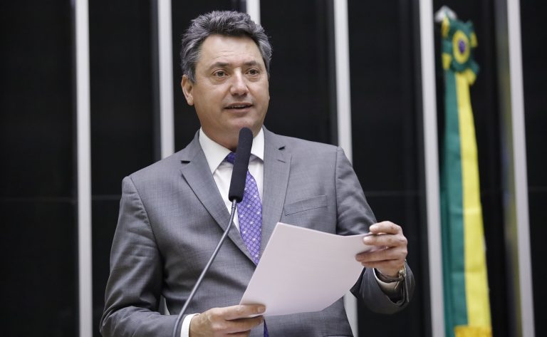 Projeto reduz prazo para isenção de Imposto de Renda na troca de imóvel residencial - Notícias