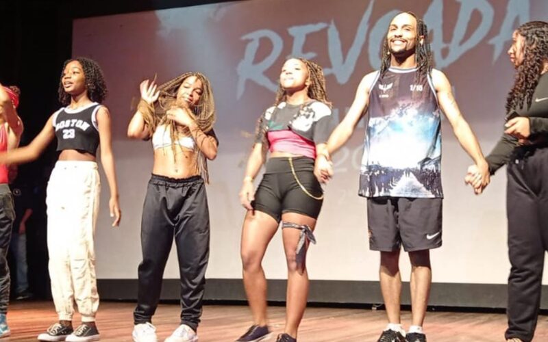 Revoada Cultural reúne artistas de favelas na 4ª edição do festival