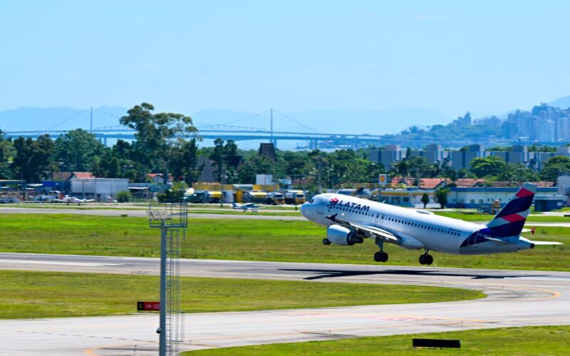 Santa Catarina terá novo voo direto entre Florianópolis e Buenos Aires e amplia frequência para Brasília