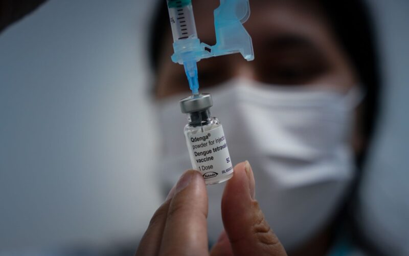 Saúde Estadual começa a distribuição da vacina contra a dengue para mais duas regiões em Santa Catarina