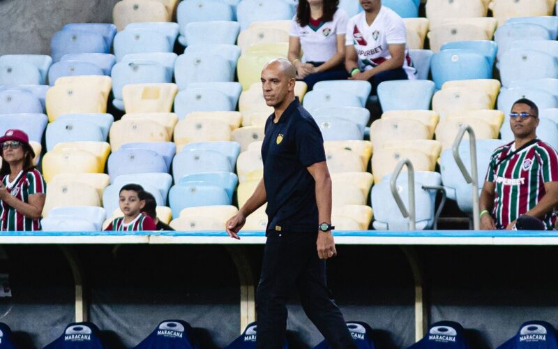 Sport demite técnico português após perder para o Fluminense
