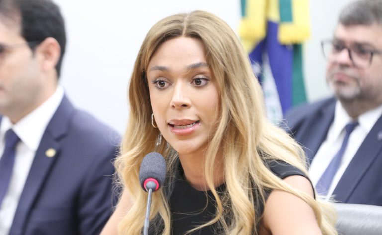 Subcomissão vai debater proposta que acaba com escala de trabalho 6×1 – Notícias