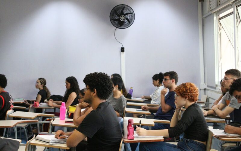 Unesp remarca prova de vestibular de inverno após falta de energia
