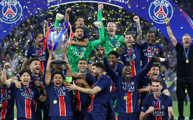 Volta por cima e título inédito: PSG é o novo dono do futebol europeu