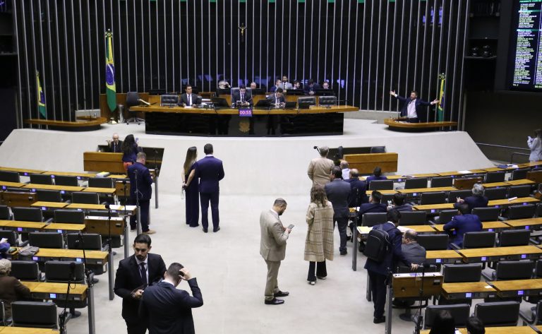 Plenário reúne-se nesta manhã para votar acordos internacionais - Notícias
