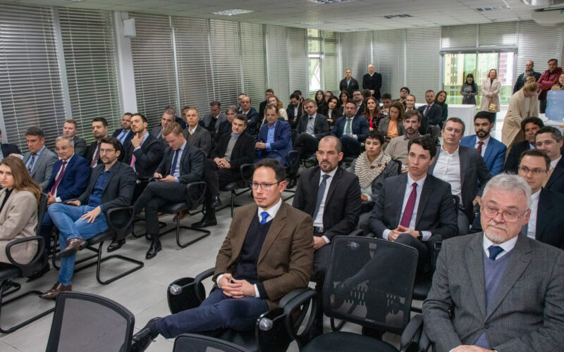 Abertura de encontro semestral reúne 70 procuradores em Florianópolis
