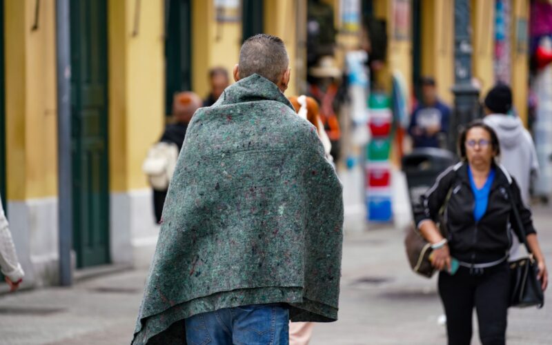 Assistência Social orienta municípios sobre abertura de abrigos temporários para dias de frio intenso