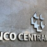 BC diz que Selic deve ser mantida em 15% por período prolongado