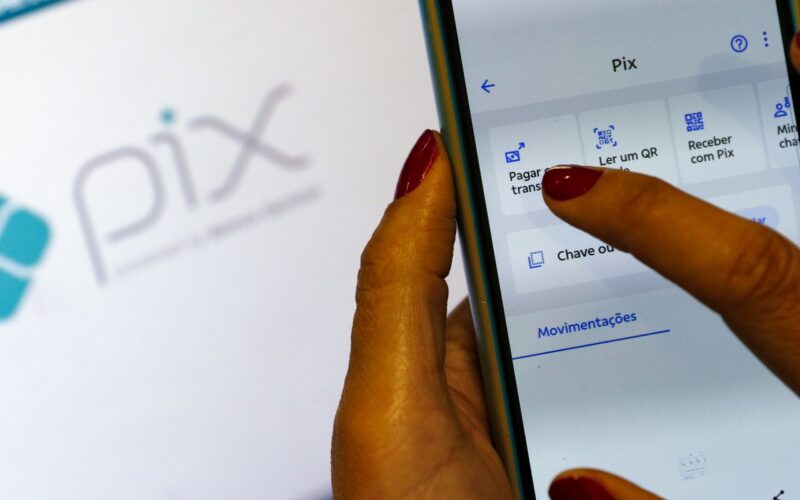 Bancos passam a oferecer Pix Automático a partir desta segunda