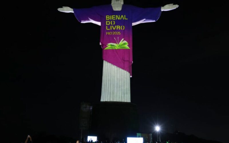 Bienal do Livro do Rio tem últim dia com Rubens Paiva e Ailton Krenak
