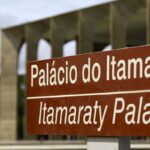 Brasil condena ataques de Israel e dos EUA a instalações no Irã