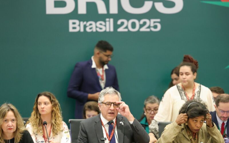 Brasil quer se consolidar como polo de vacinas com RNA mensageiro