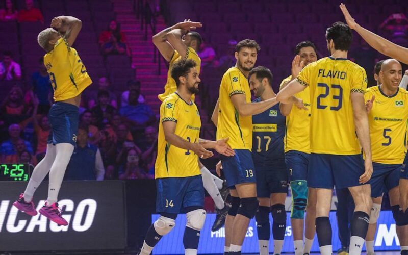 Brasil vence Canadá por 3 sets a 0 na Liga das Nações de Vôlei