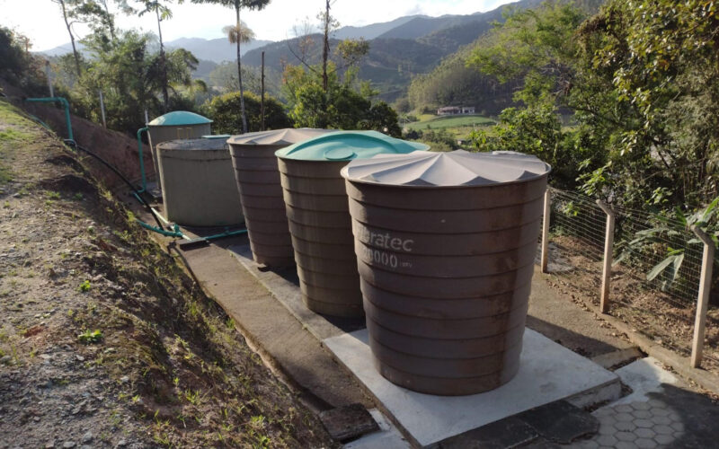 CASAN executa limpeza preventiva de reservatórios em Botuverá