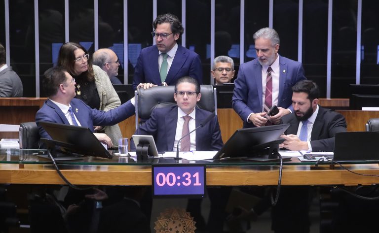 Câmara aprova MP que reformula crédito consignado para trabalhador do setor privado - Notícias