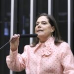 Câmara aprova projeto que amplia repasses de royalties do petróleo para a assistência estudantil – Notícias