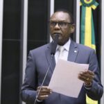 Câmara aprova revogação de trechos desatualizados da CLT e permite cancelamento on-line de contribuição sindical - Notícias