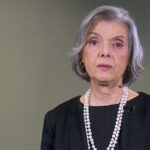 Cármen Lúcia vota pela responsabilização das redes por postagem ilegal