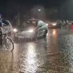Chuva acima do esperado alaga ruas e causa transtornos em Canoas