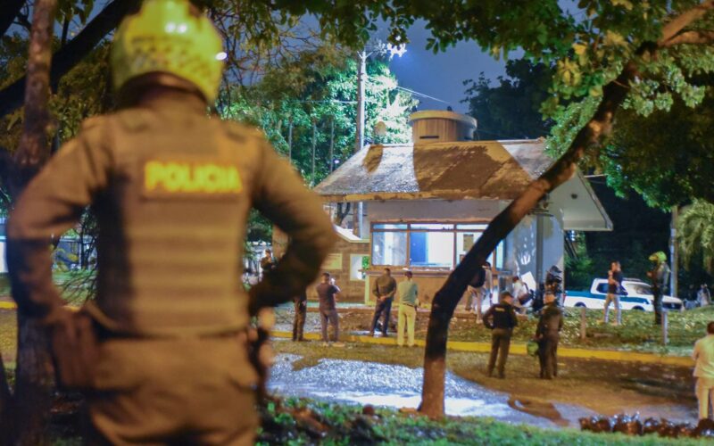 Colômbia oferece US$ 730 mil para prender mandante de atentado
