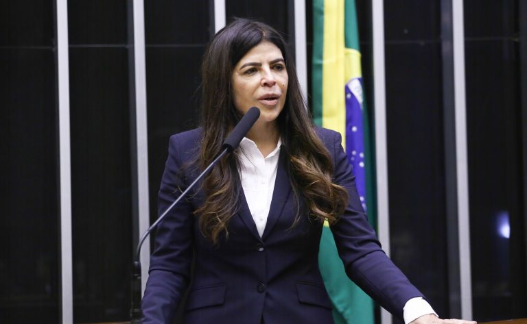 Comissão aprova ampliação de área de livre comércio para os 22 municípios do Acre - Notícias