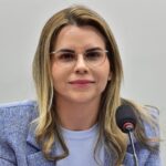 Comissão aprova inclusão de QR code em carteira de identificação de pessoa com autismo – Notícias