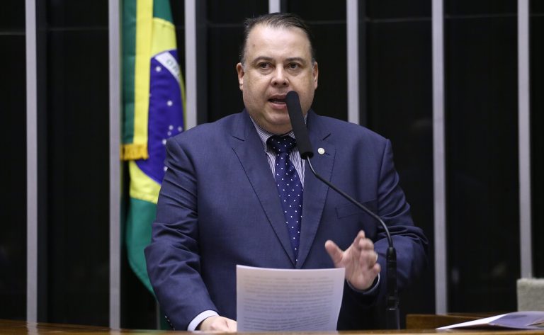 Comissão aprova nova regra para a divisão dos recursos da Timemania - Notícias