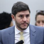 Comissão aprova previsão de programa de intercâmbio para estudantes do ensino médio no exterior - Notícias