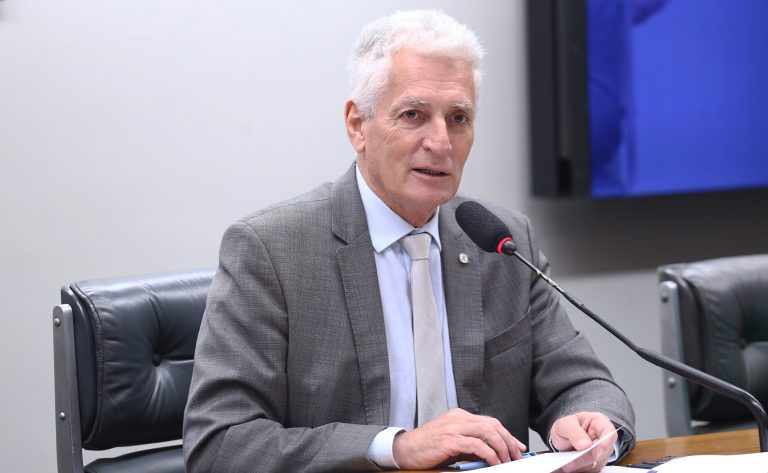Comissão aprova projeto que cria 474 cargos efetivos e 75 cargos em comissão na Justiça Eleitoral - Notícias