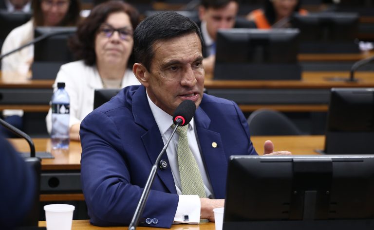 Comissão aprova sindicância patrimonial de autoridade pelo TCU por sorteio - Notícias