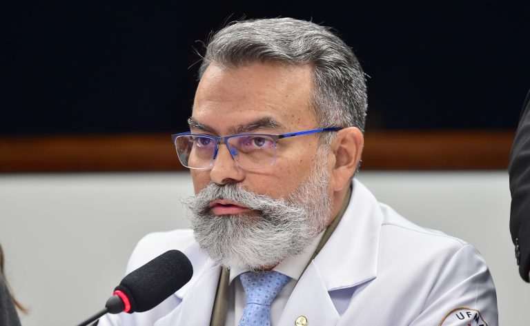 Comissão aprova suspensão de norma do Ministério da Justiça sobre assistência religiosa em presídios - Notícias